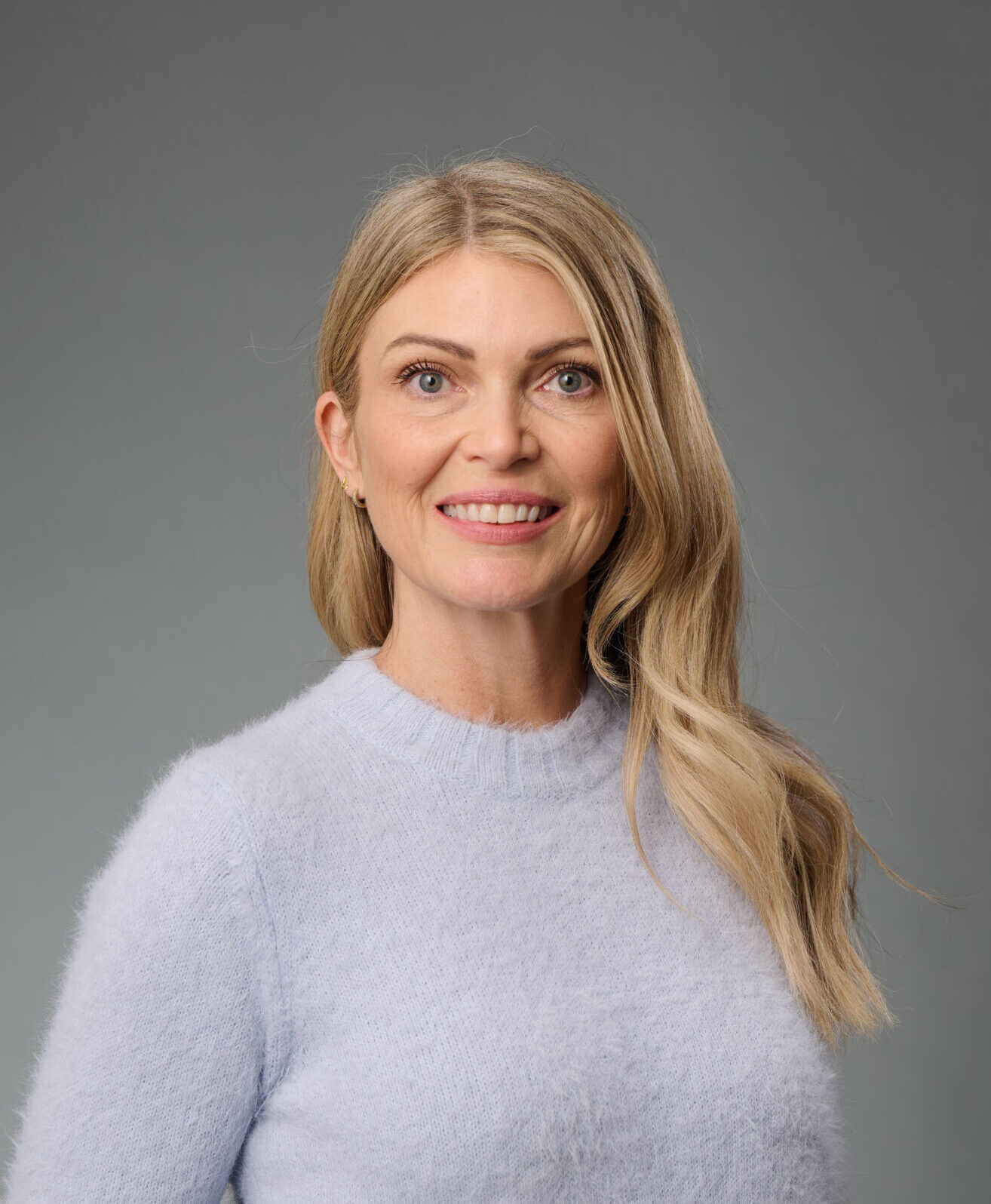 TUNDRA Irene Carlyle 7